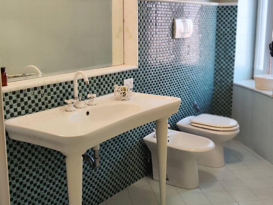 Casa Vacanza - La Tartaruga Milazzo Exterior foto